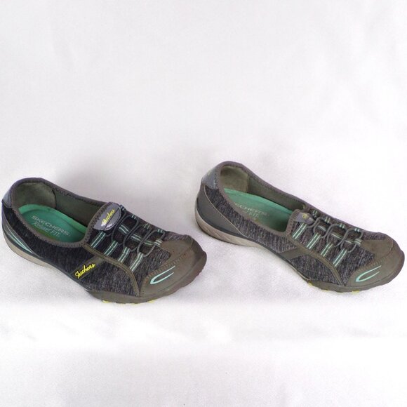 SKECHERS RELAXED FIT size 7.5 gray slip-on sneakers memory-foam insoles - Picture 3 of 14